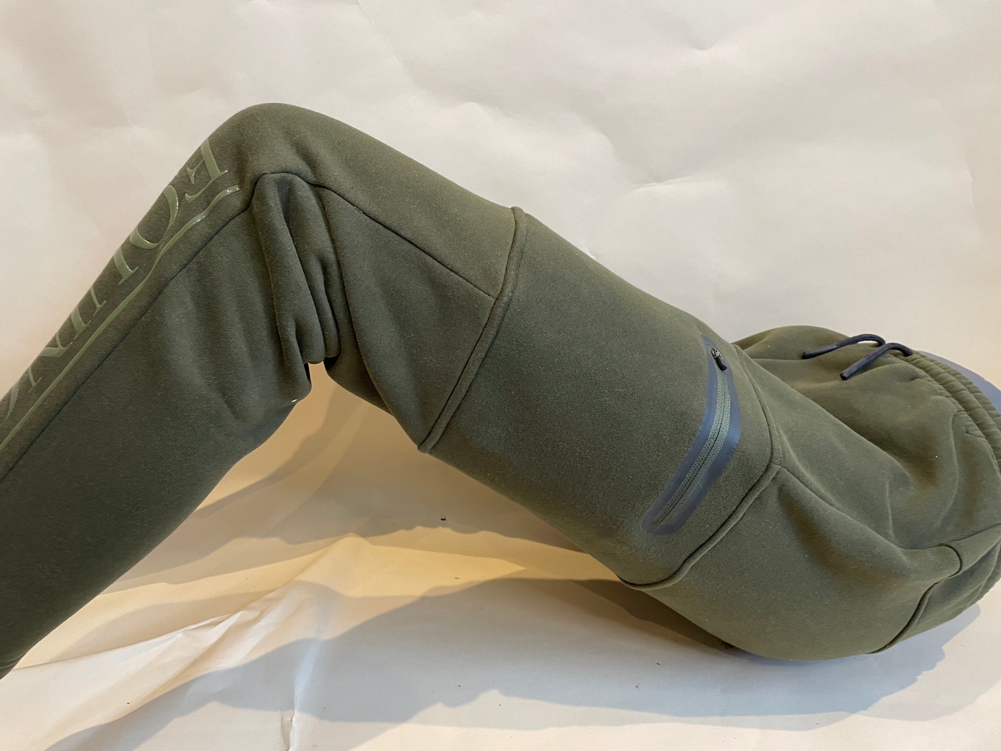 EQ Joggers